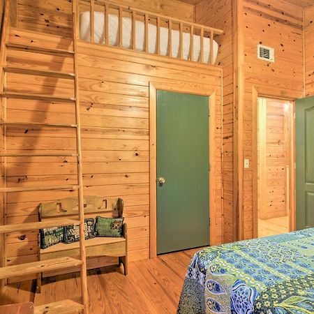 Villa Hochatown Hideaway With Hot Tub, Grill And Fire Pit! Stephens Gap Exterior foto